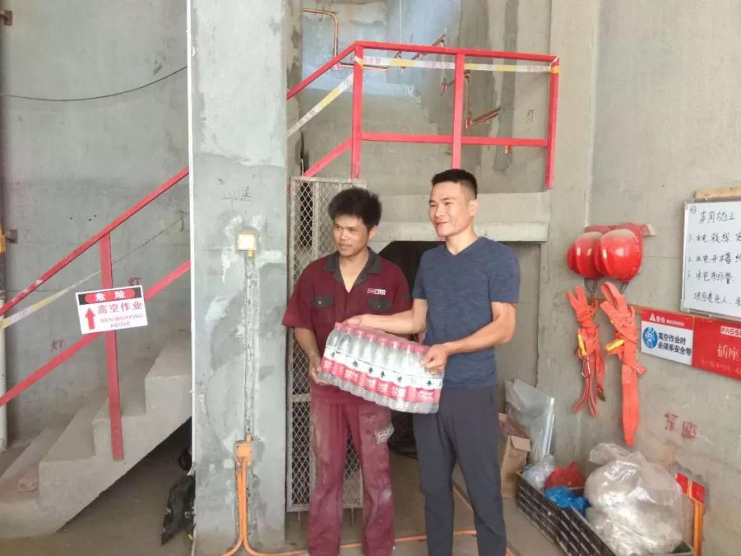 1532066222152977.jpg 31.jpg